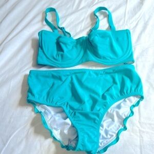 Venus turquoise bikini underwire beach swim
